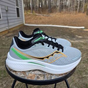 Saucony Endorphin Speed 3 S20756-92 Finesse Grey Running Shoes Men’s Size 11